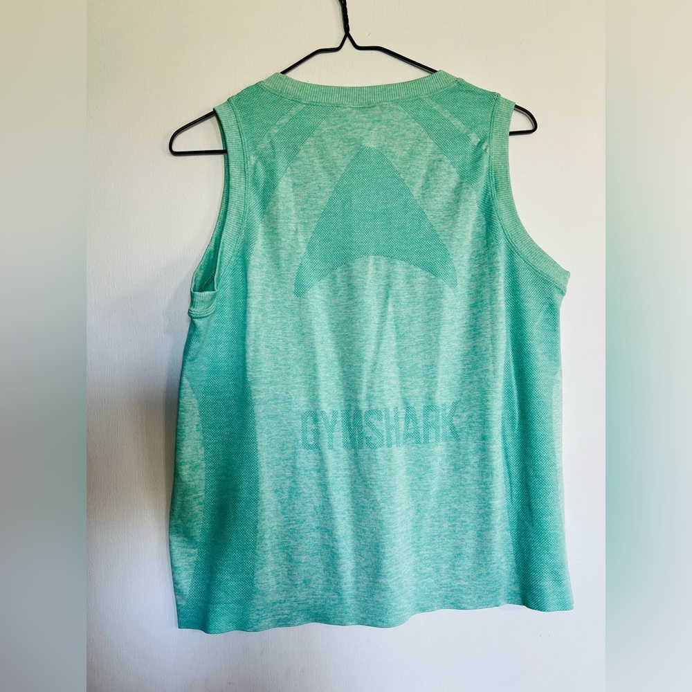 Gymshark Tank Top Women’s Green Mesh Tech Workout Shirt Shark Logo Size S